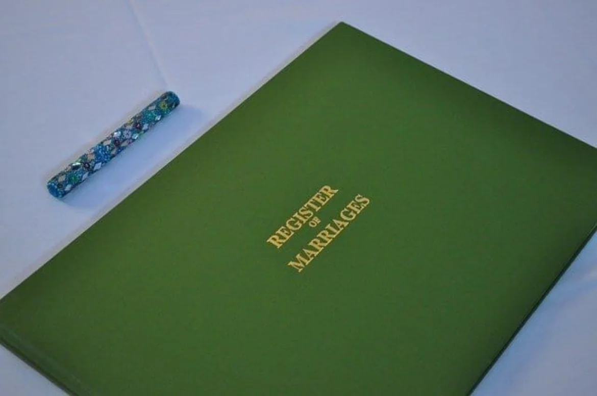 Cara Fotocopy Buku Surat Nikah untuk Legalisir